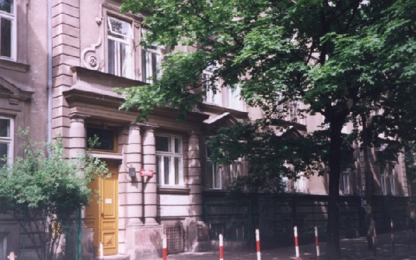 Ulica Siemiradzkiego - w tym szpitalu 28 XI 1907 roku umar St.Wyspiaski